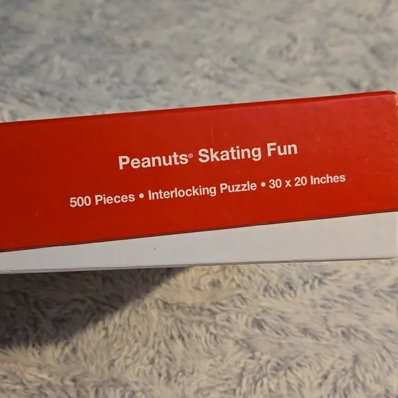 Snoopy Peanuts Winter Skating Fun 500 Piece Puzzle - Picture 3 of 3